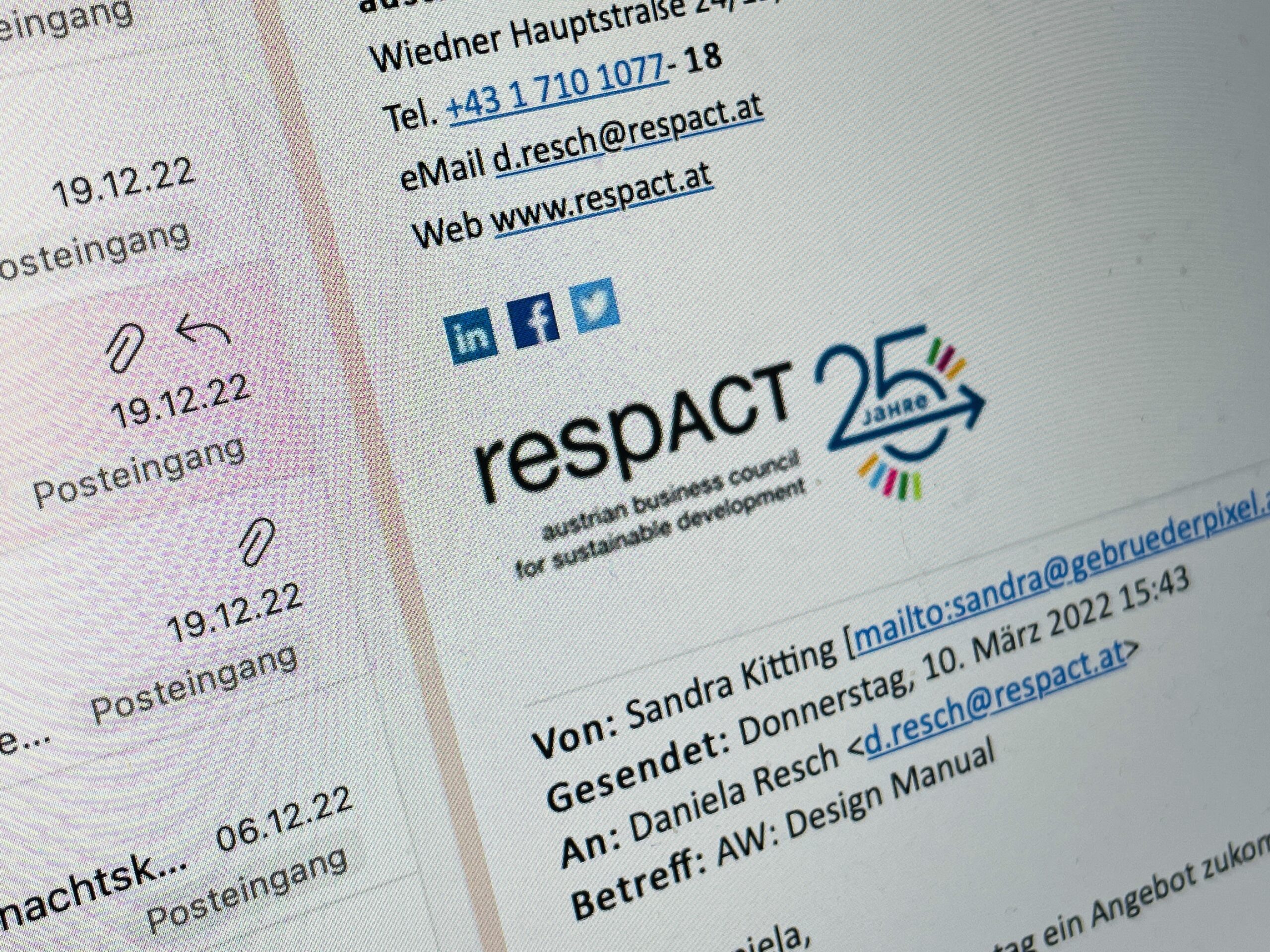 Bildschirmfoto mit einer Mailsignatur