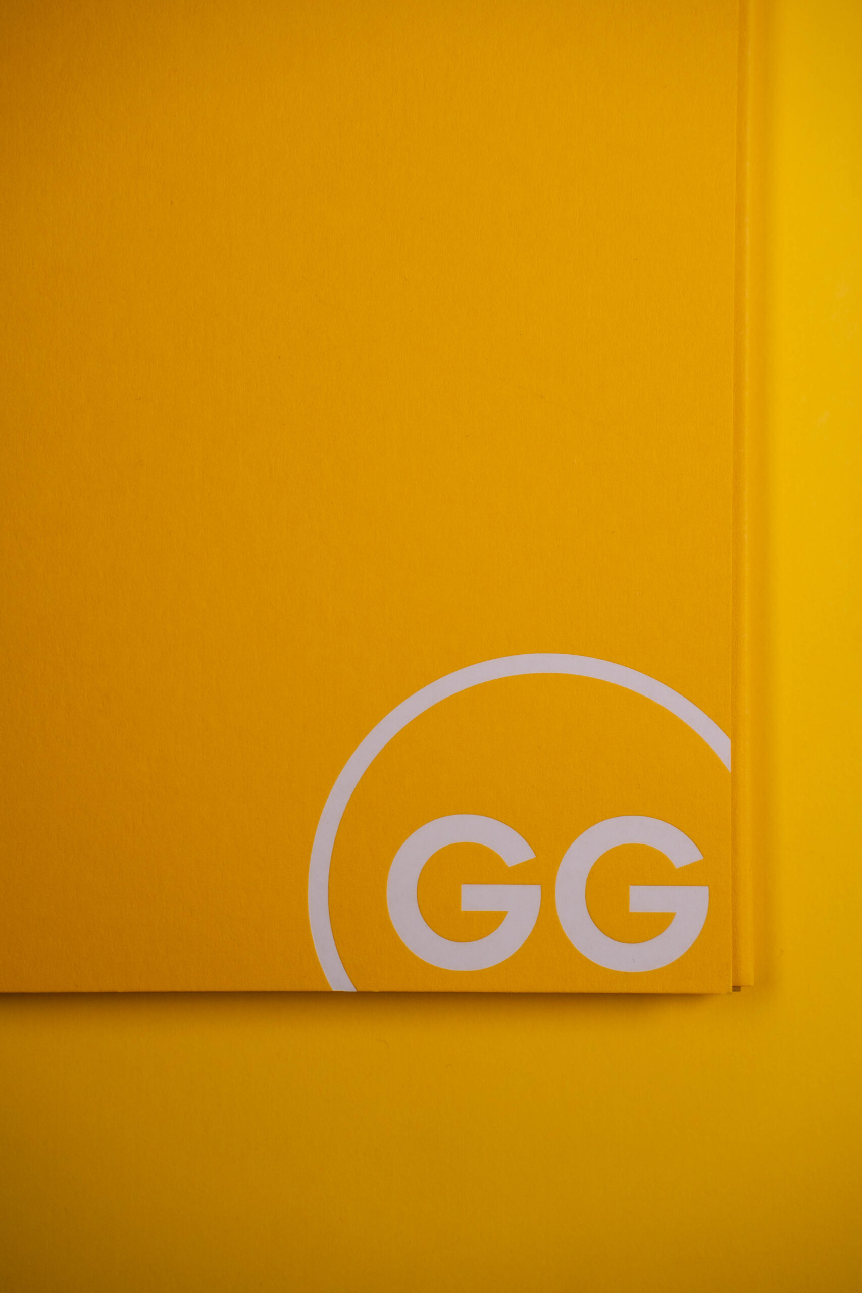 A4 Mappe Nahansicht mit Logo